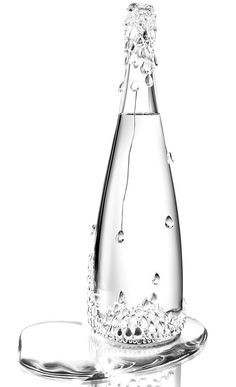 ガラス瓶で飲むほうが健康的か